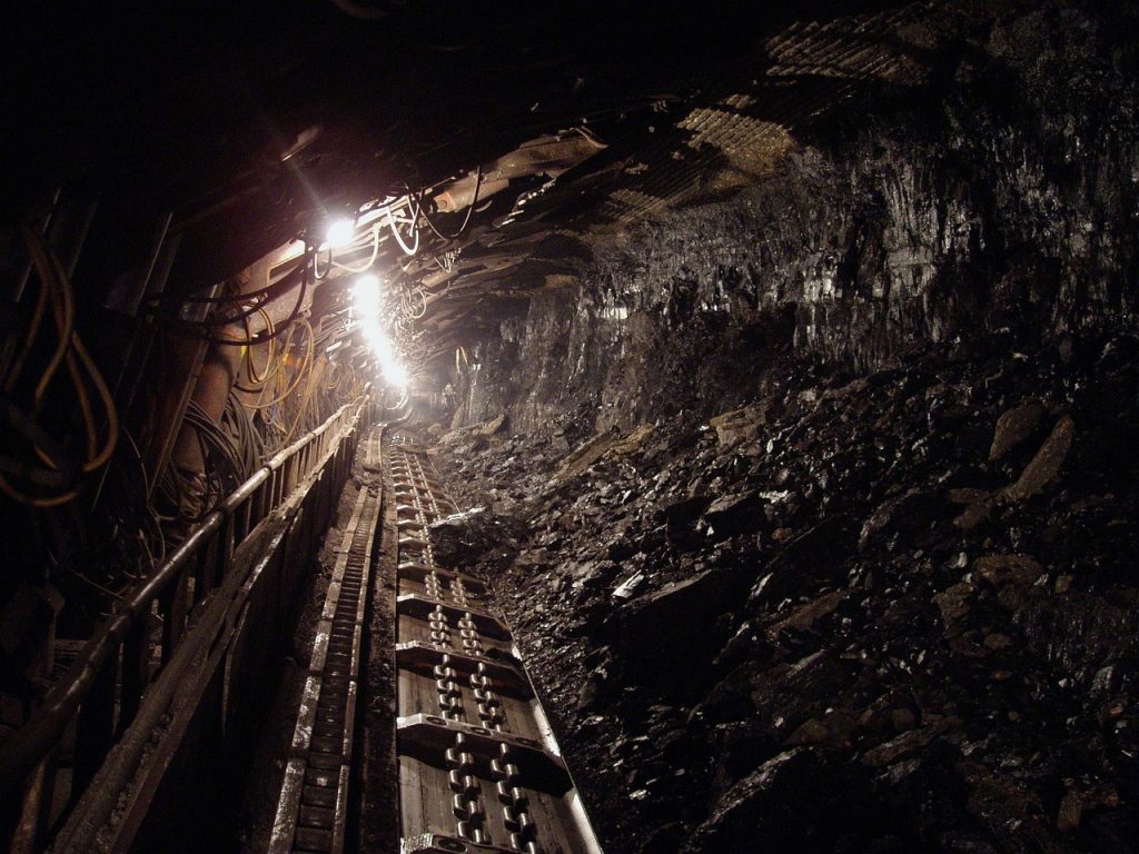 coal, black, mineral-1626368.jpg